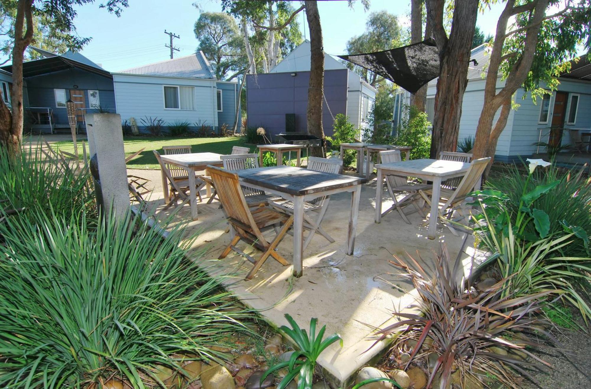 Huskisson Holiday Motel Cabins Jervis Bay Exteriör bild